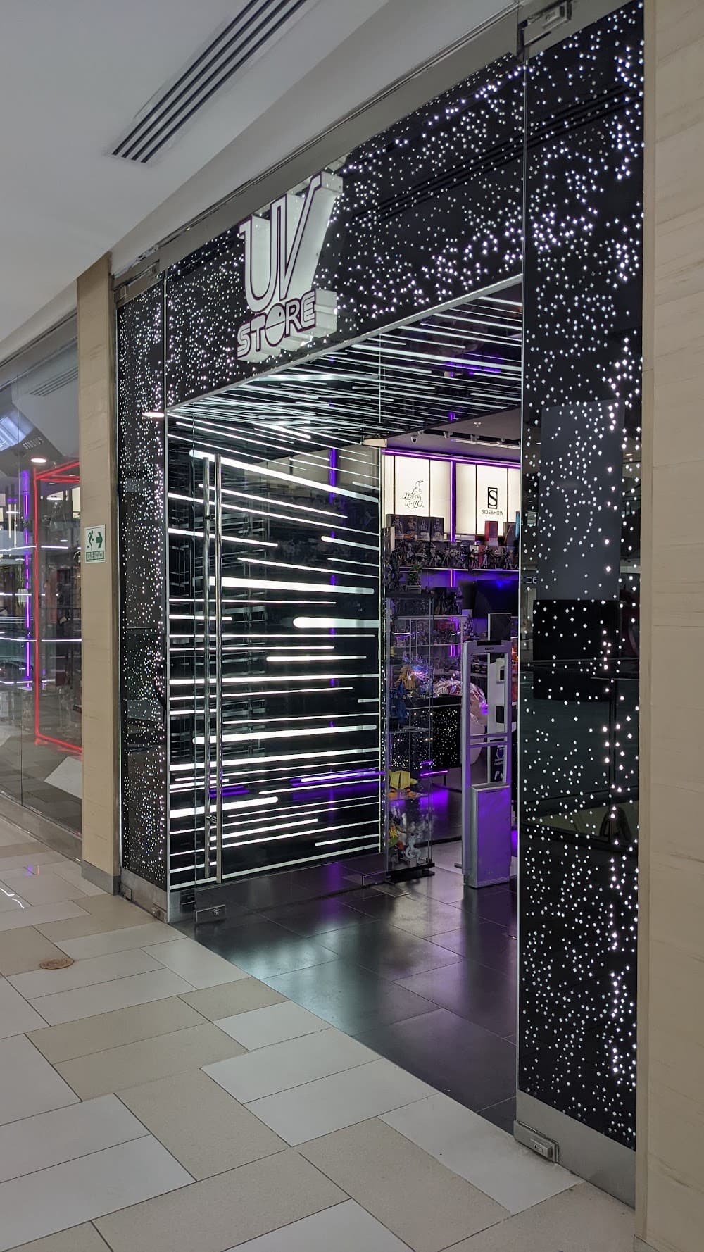 UV STORE S.A
