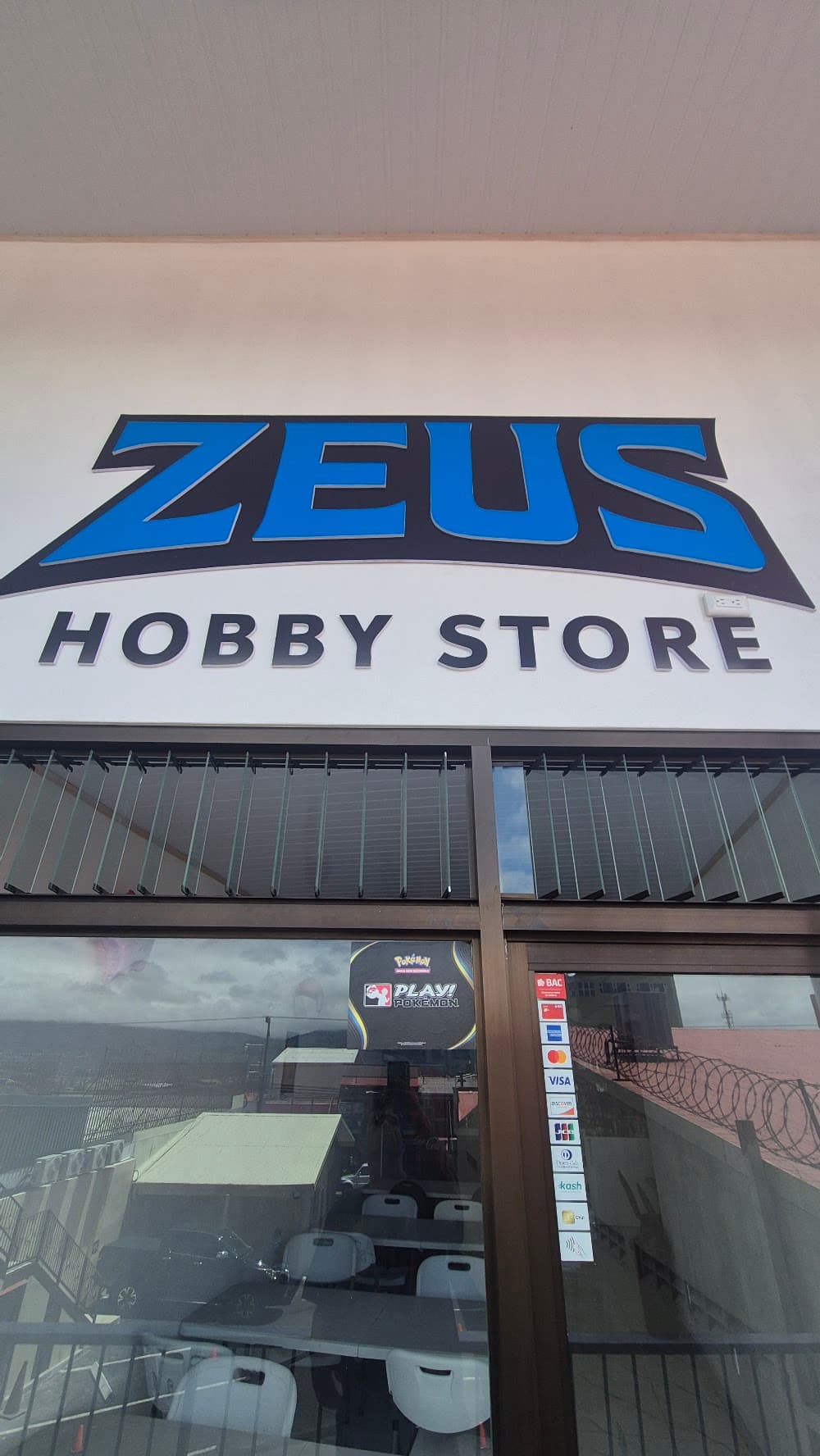 Zeus Hobby Store