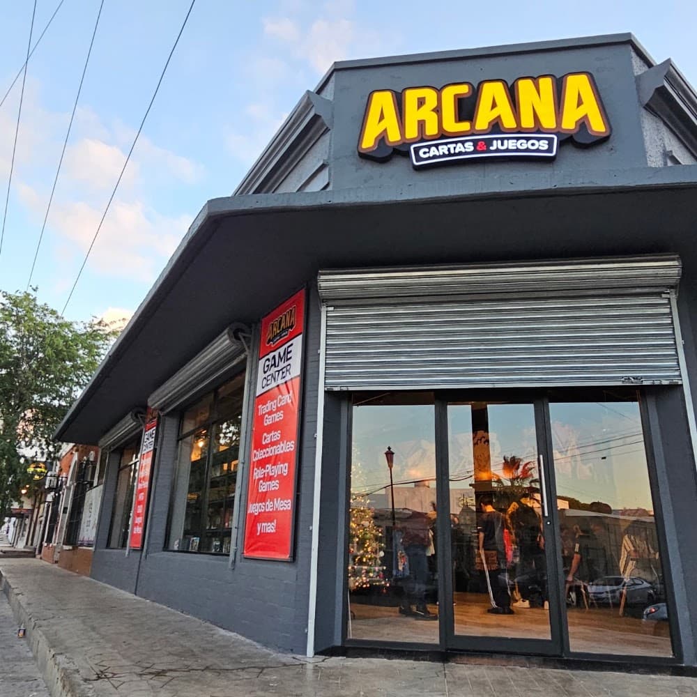 Arcana Cartas & Juegos