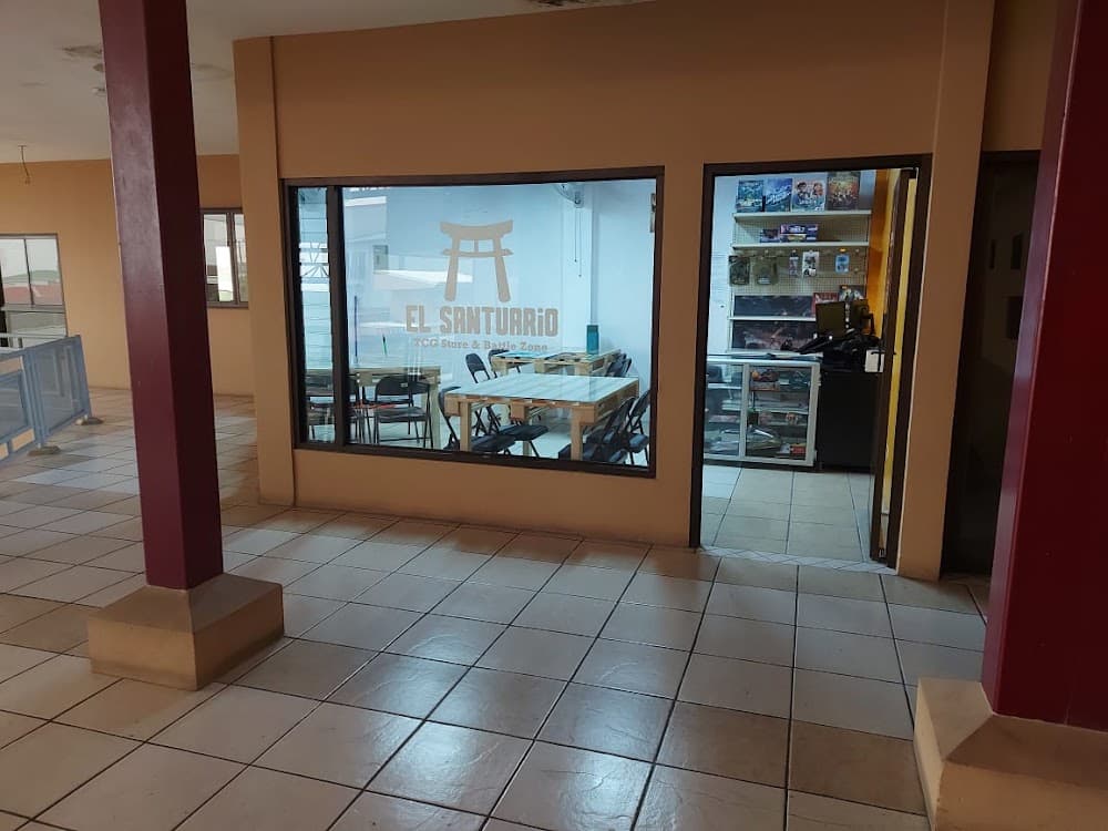 El Santuario TCG Store & Battle Zone