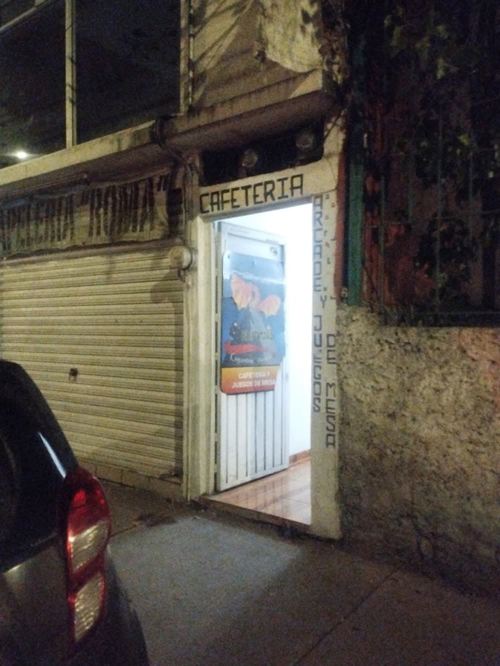 La Montaña by Gigantes y Dragones