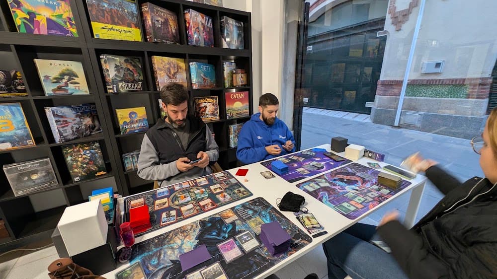 Lobizon Hobby Store